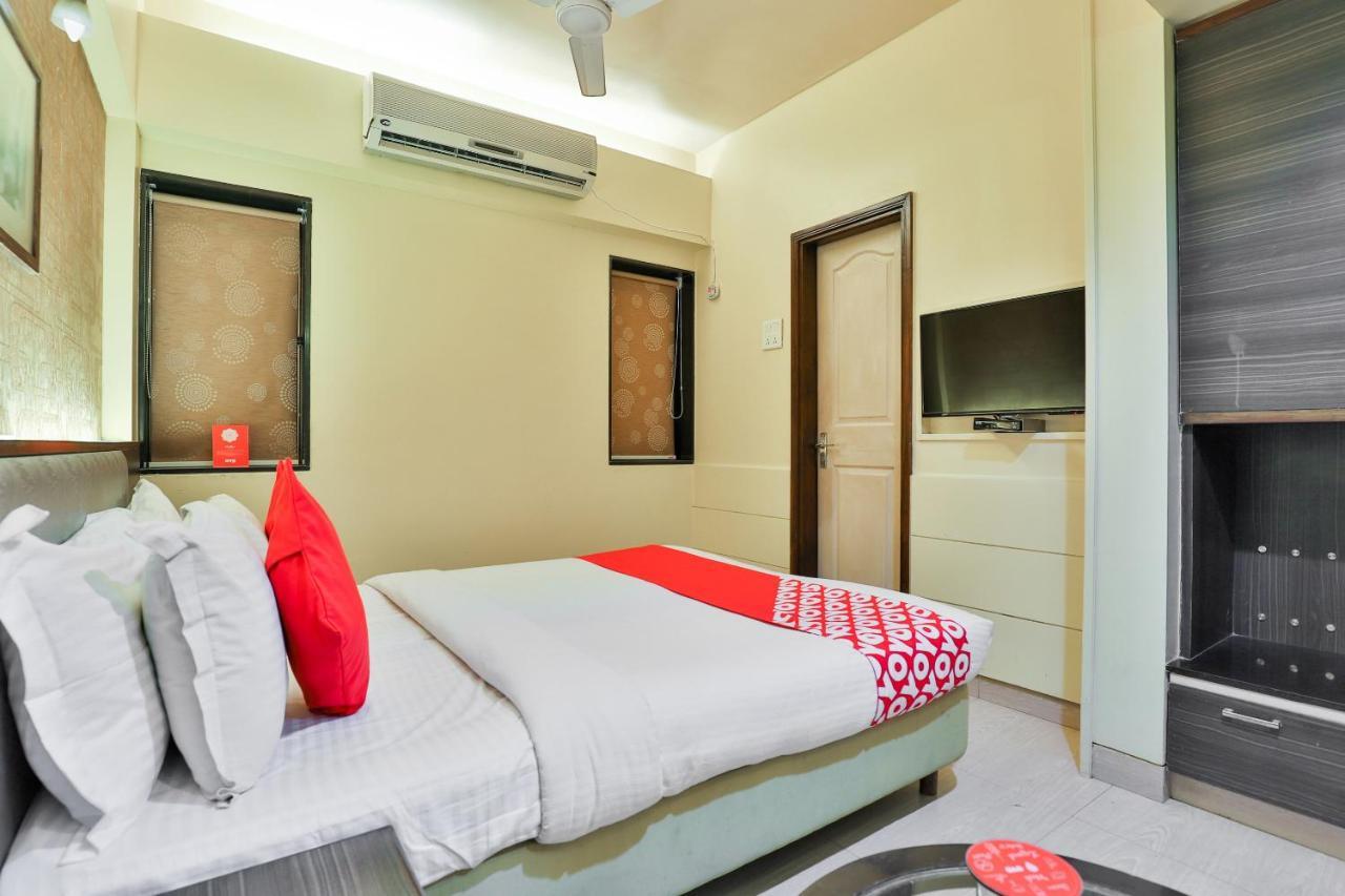 Oyo 17332 Hotel Nana'S Daman Exterior photo